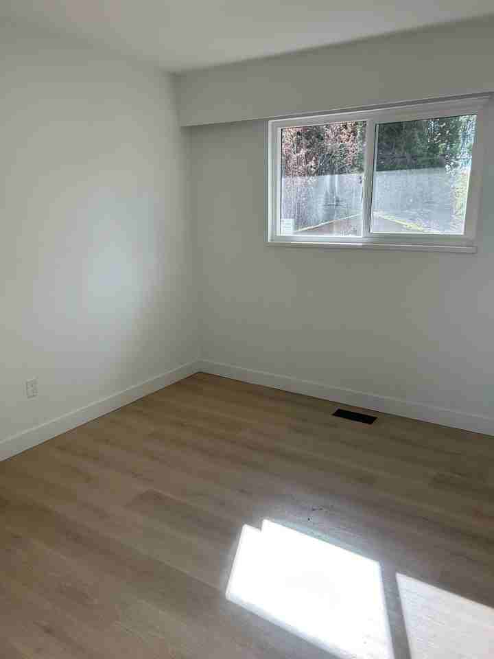 12135 229 Street - Photo 2 of 8