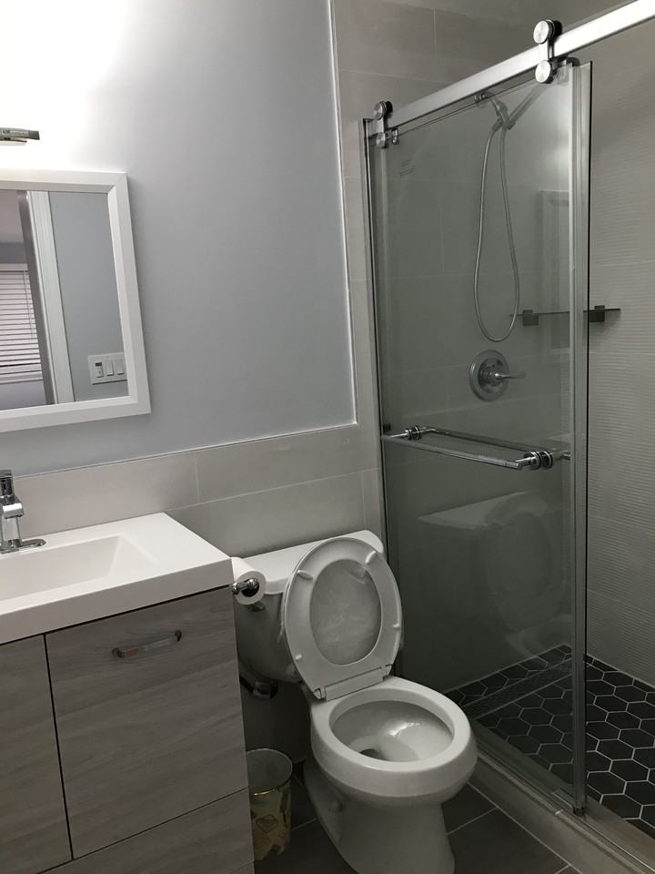 2230 Quintara St #NA - Photo 3 of 9