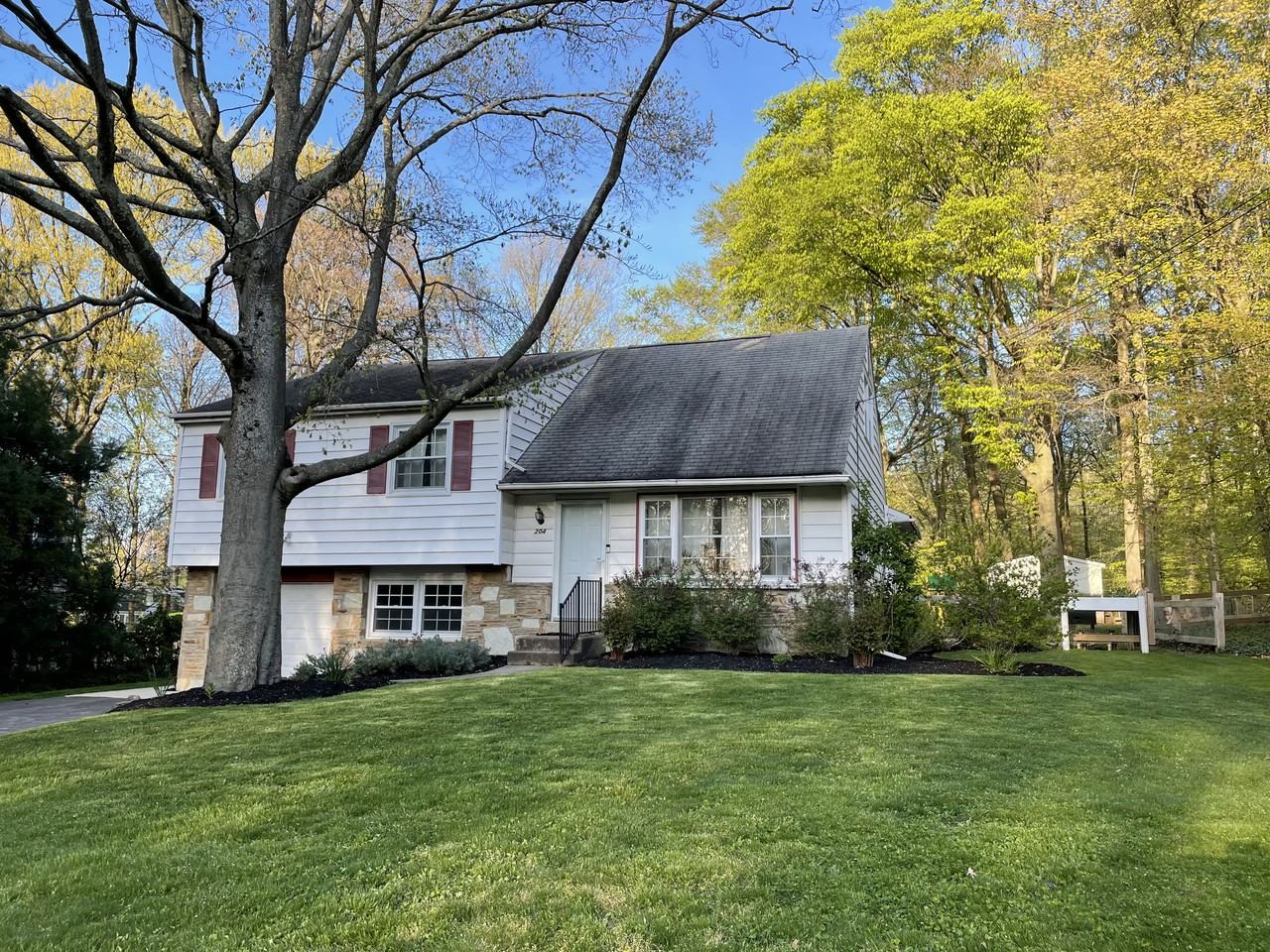 204 Dorset Way #NA - Photo 2 of 26