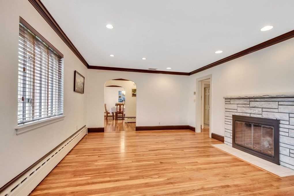 832 Chestnut St #NA - Photo 3 of 27