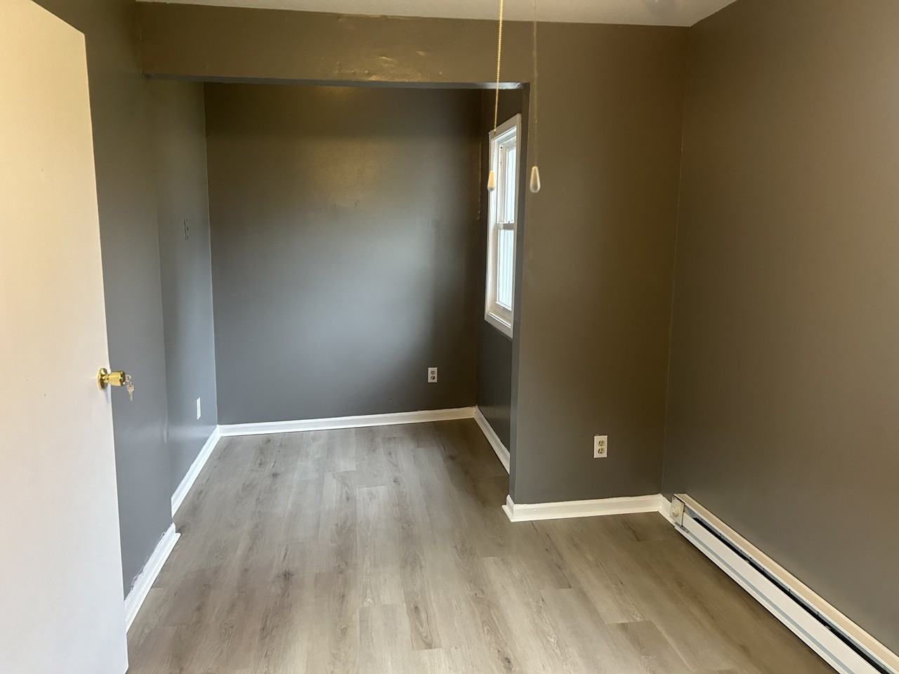 459 S Harrison Ave #1 - Photo 5 of 9