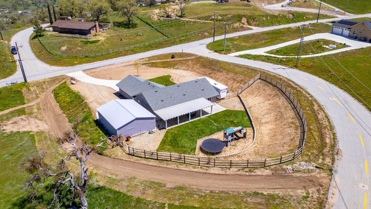 29990 Horsethief Dr #NA - Photo 2 of 29