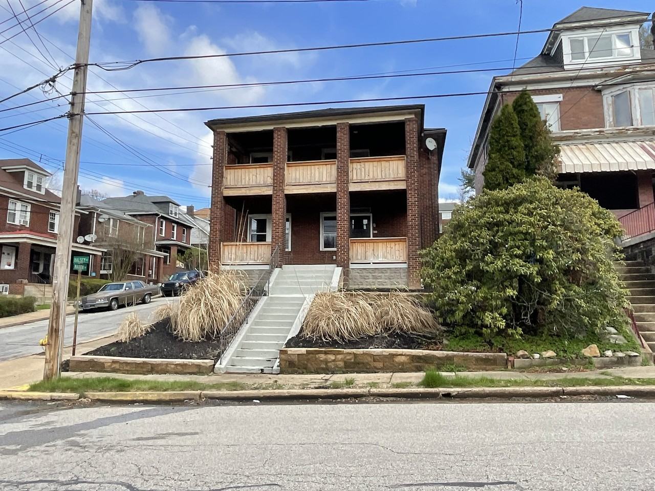 500 Halsey Ave #1 - Photo 7 of 15