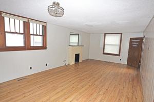 featured image of 344 E Adams Ave #1
