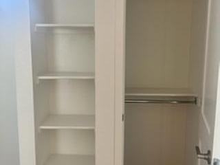 701 S Elizabeth St - Photo 2 of 16