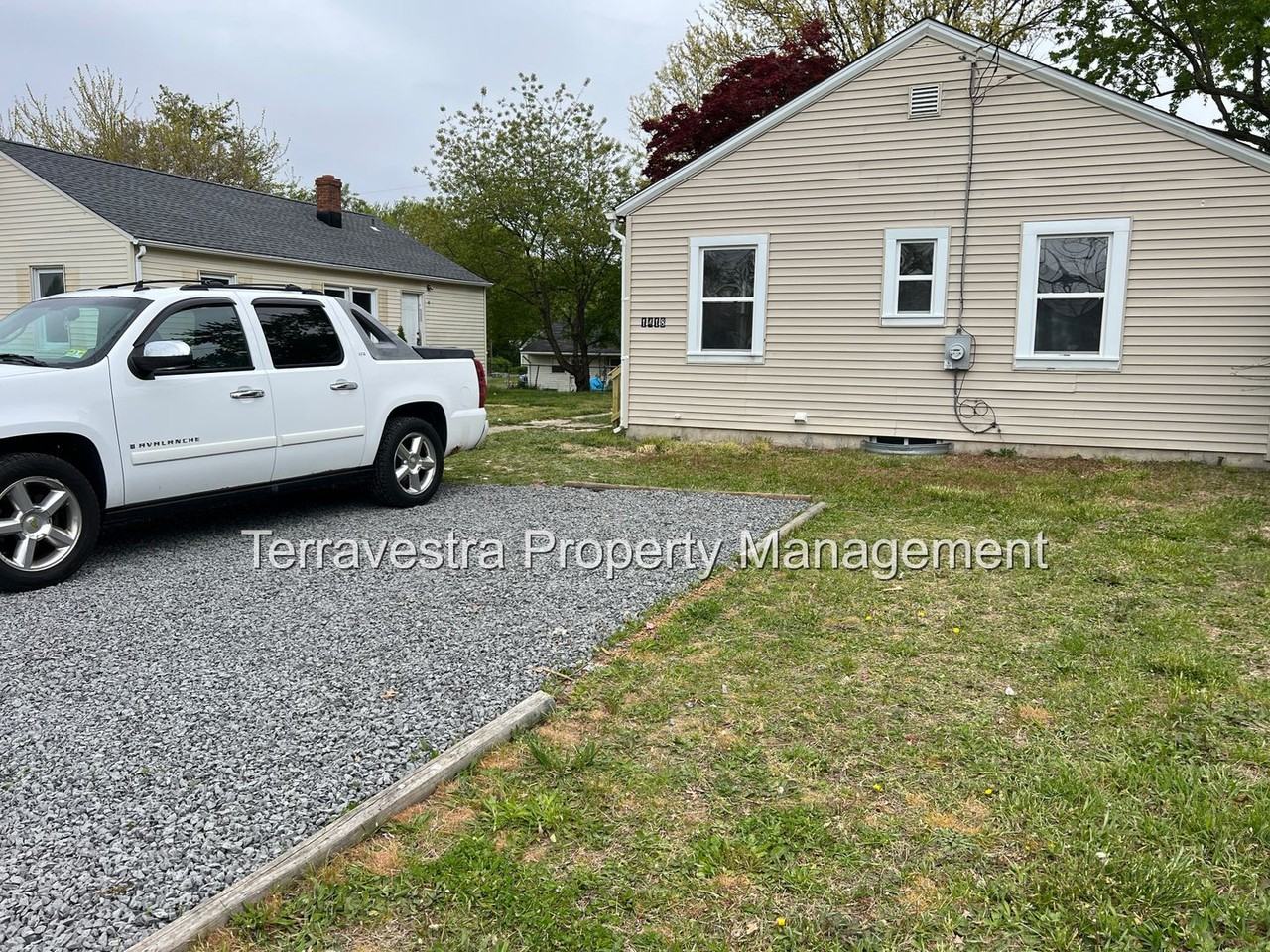 1418 2nd Ave - Photo 2 of 15