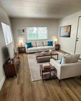 featured image of 11 Baker St