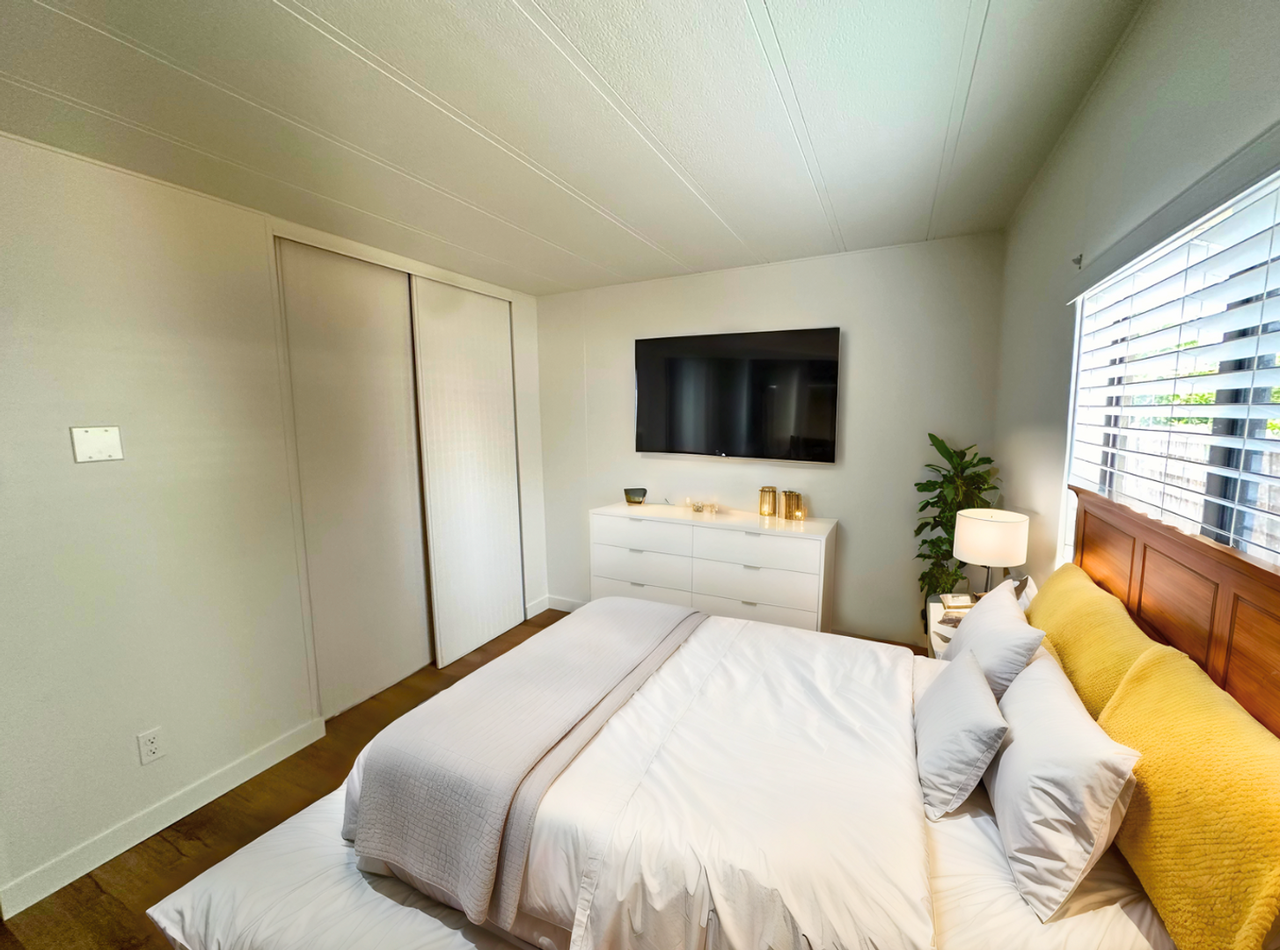 11 Baker Street - Photo 2 of 6