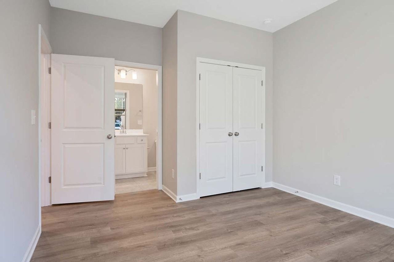 1706 Ballard Dr - Photo 5 of 21