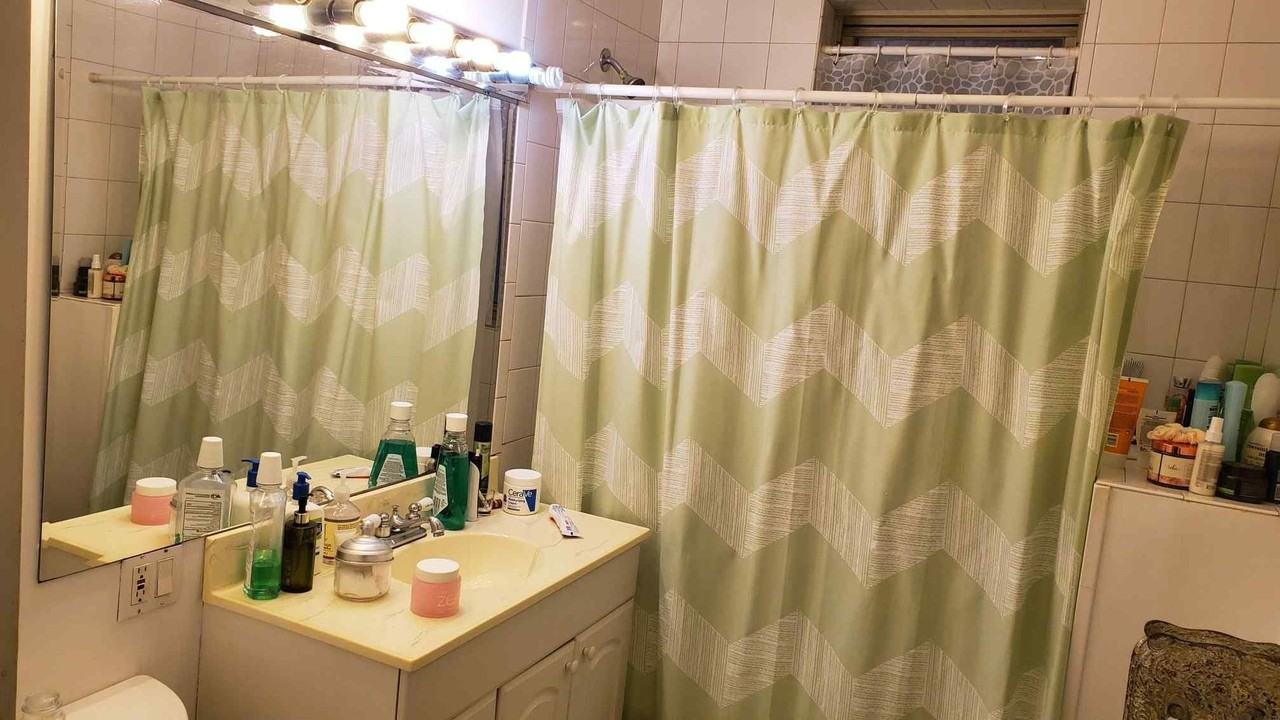 154 Harvard St - Photo 7 of 9