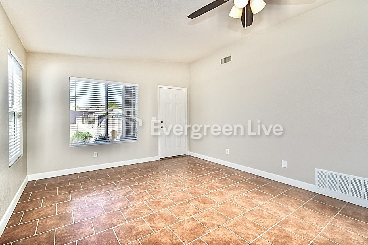 3295 S Kennedy Park Hills Pl - Photo 3 of 20