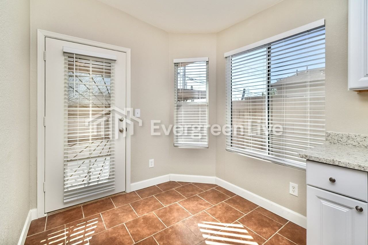 3295 S Kennedy Park Hills Pl - Photo 7 of 15