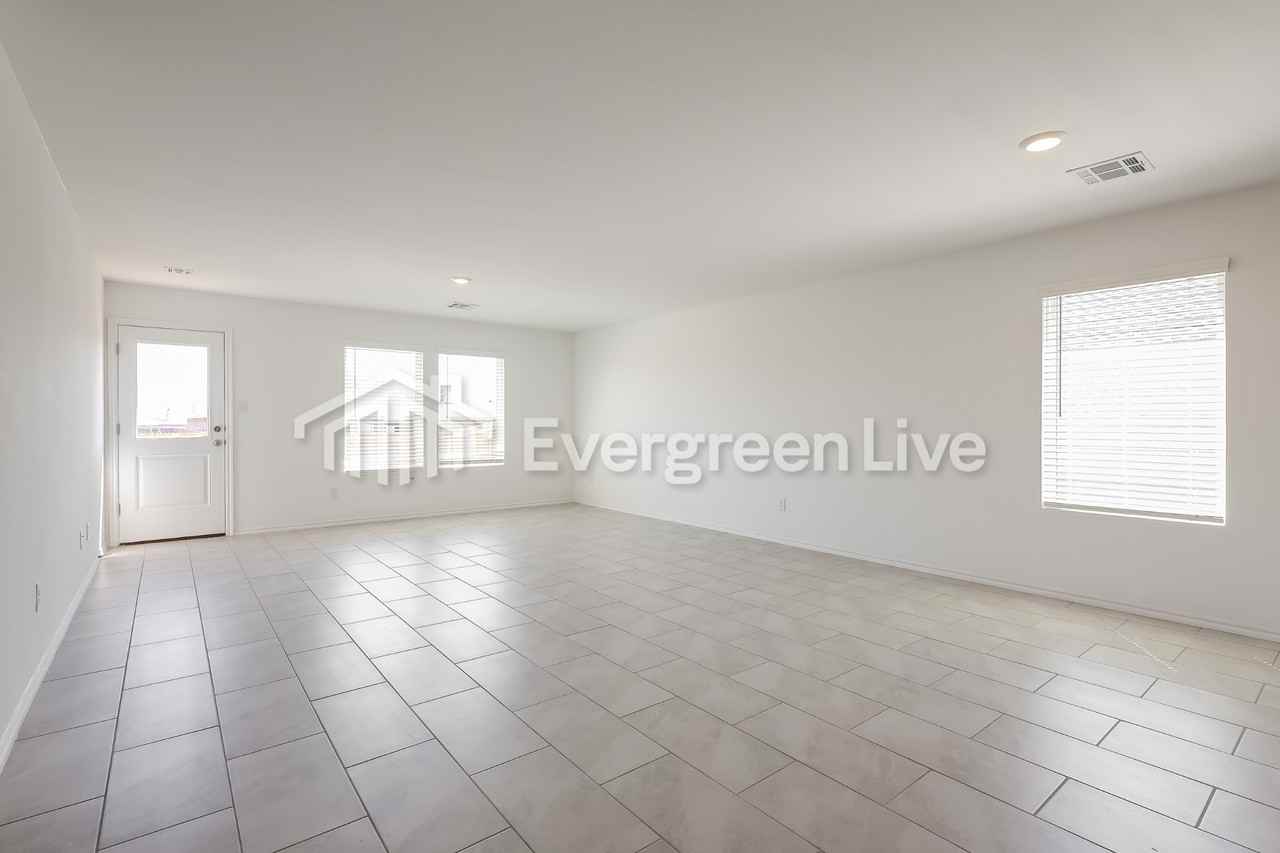 10805 Sw 22nd St - Photo 3 of 15
