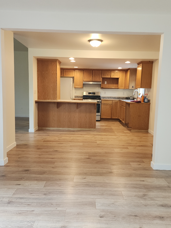 20612 59th Dr Ne - Photo 2 of 6