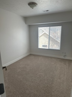 14043 S Chardonnay Way - Photo 7 of 11