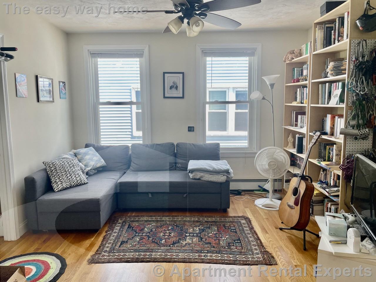 385 Columbia St #2 - Photo 2 of 18