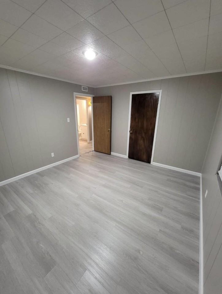 308 N Rose St #A - Photo 2 of 4