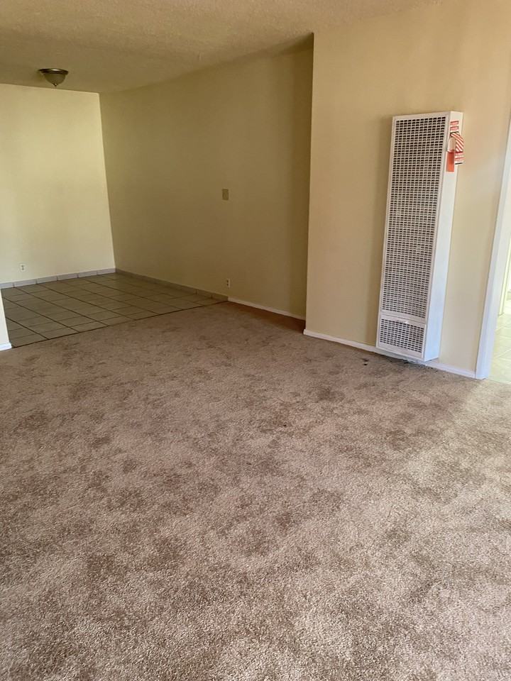 2715 S Cloverdale Ave #8 - Photo 4 of 4