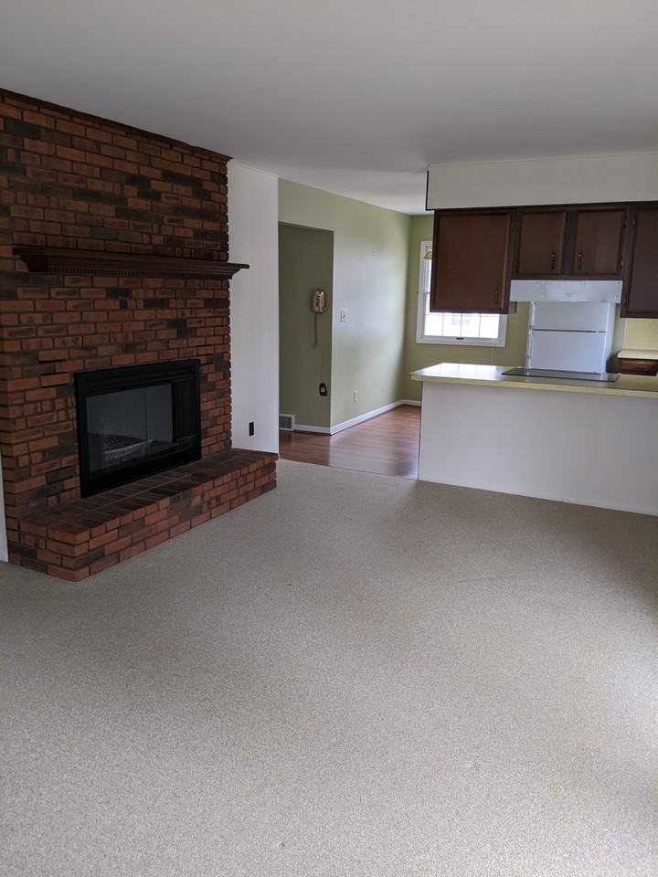 320 N Union St #NA - Photo 3 of 4