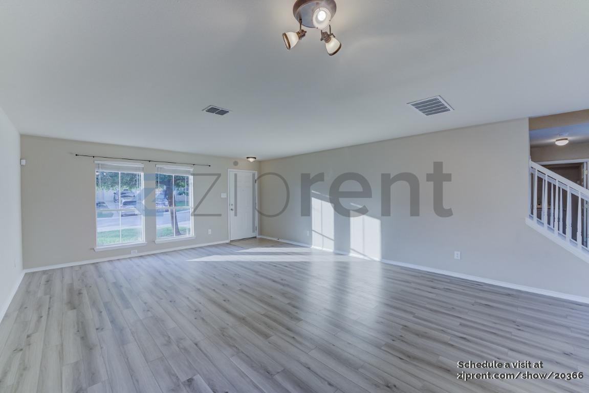 7814 Liberty Is - Photo 3 of 23