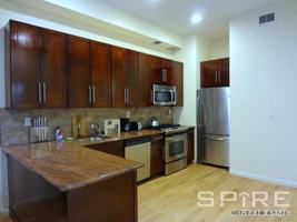 featured image of E 18th St #VY8