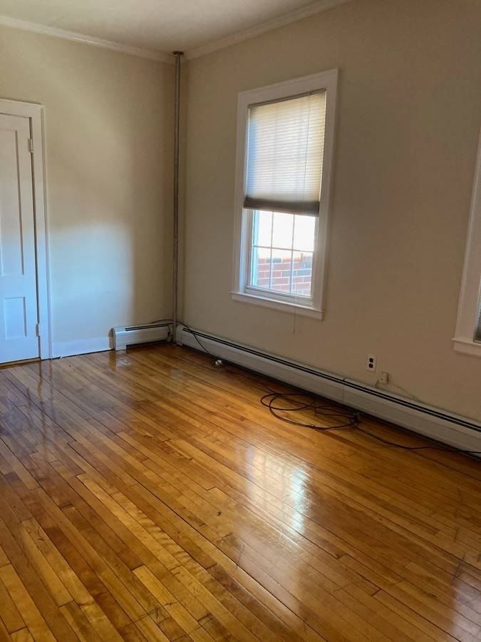 63 Highland Street - Photo 3 of 9