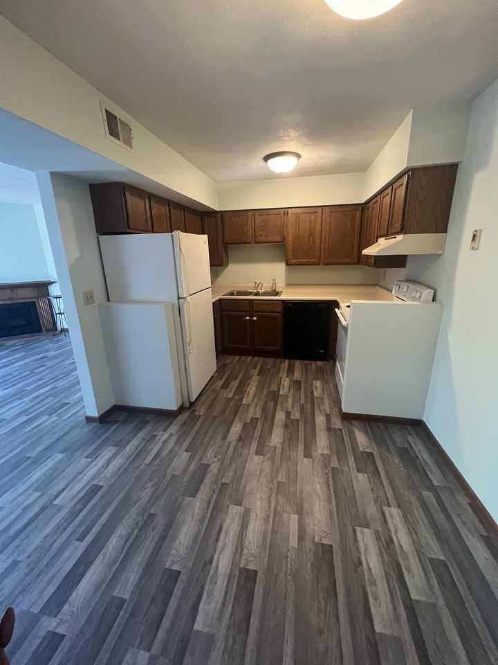 2500 & 2504 26th Avenue Court - Photo 2 of 10