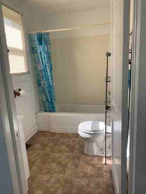 106 Fairfield Ave - Photo 2 of 5