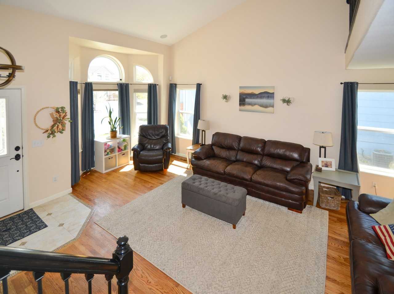 7012 Hillock Dr #1 - Photo 2 of 10