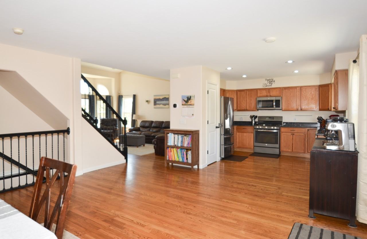 7012 Hillock Dr #1 - Photo 7 of 10