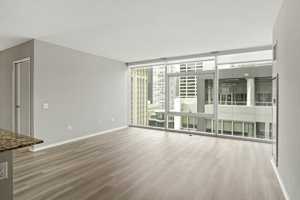 featured image of 200 E Illinois St