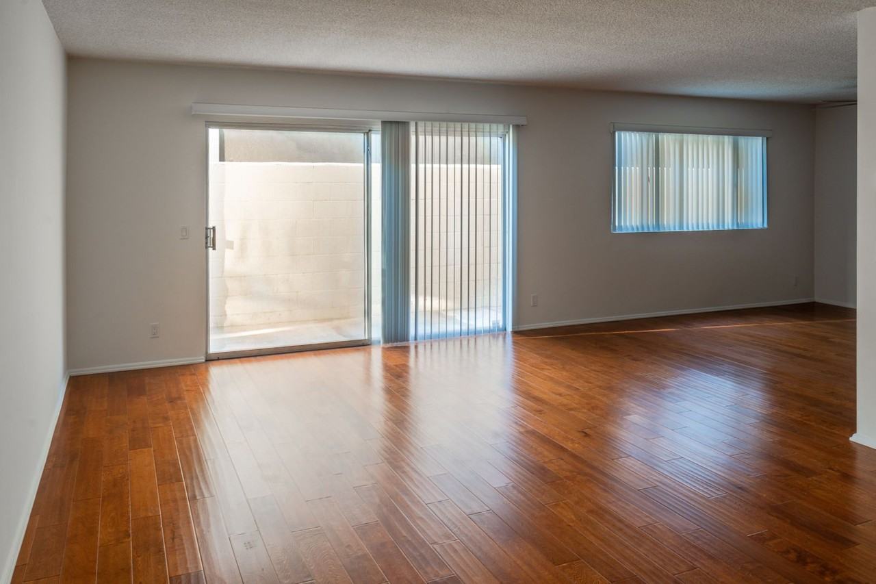 20th Street Luxury Investments LLC - Photo 5 of 46