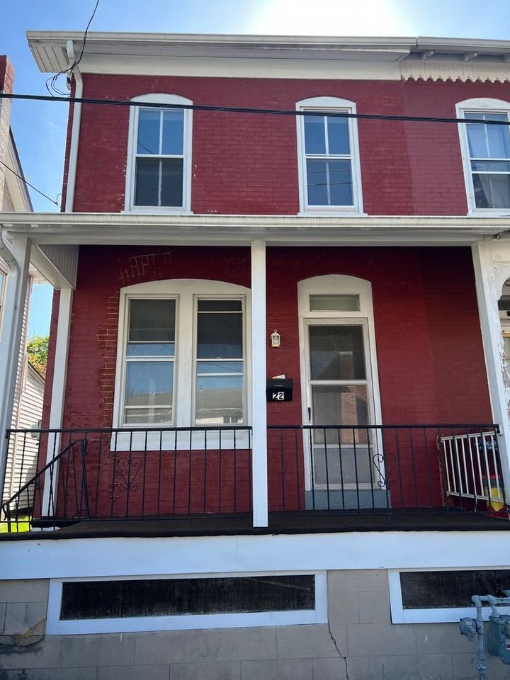 22 S Hull St - Photo 2 of 15