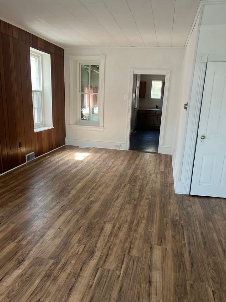 22 S Hull St - Photo 4 of 15