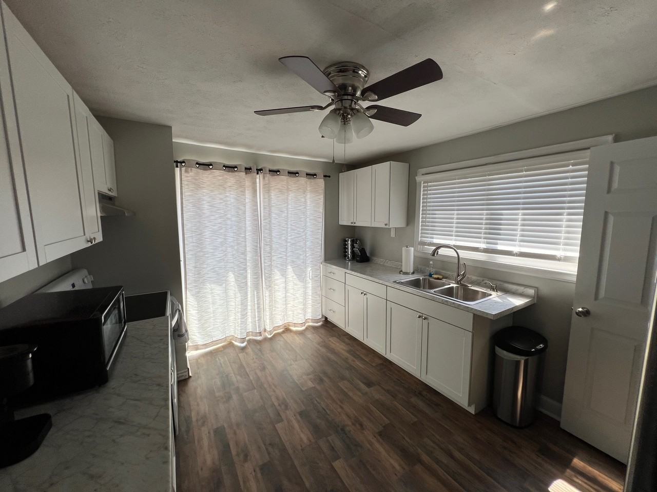 603 1/2 Mcdowell Ave #NA - Photo 7 of 23
