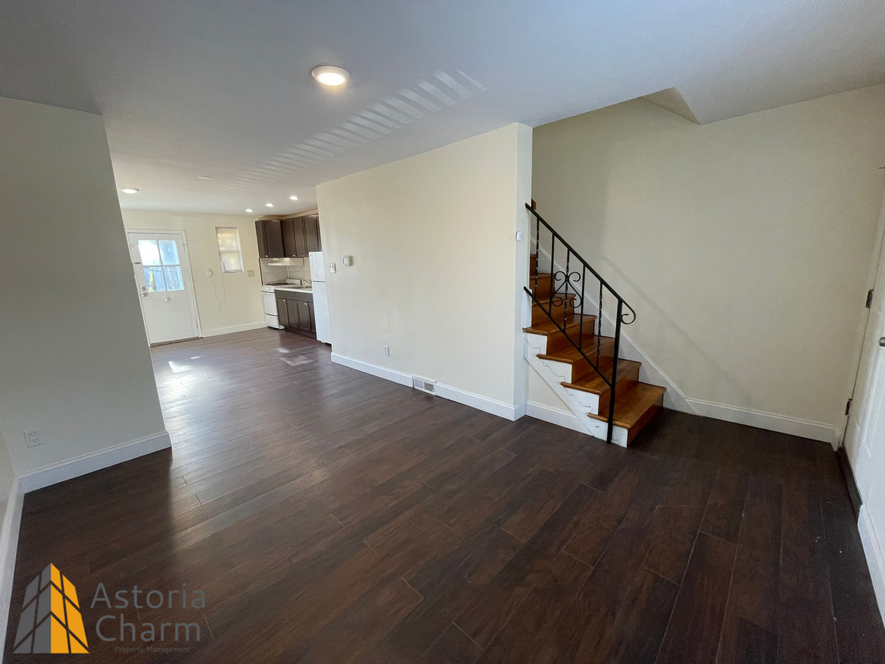 2629 Rayner Ave - Photo 3 of 19