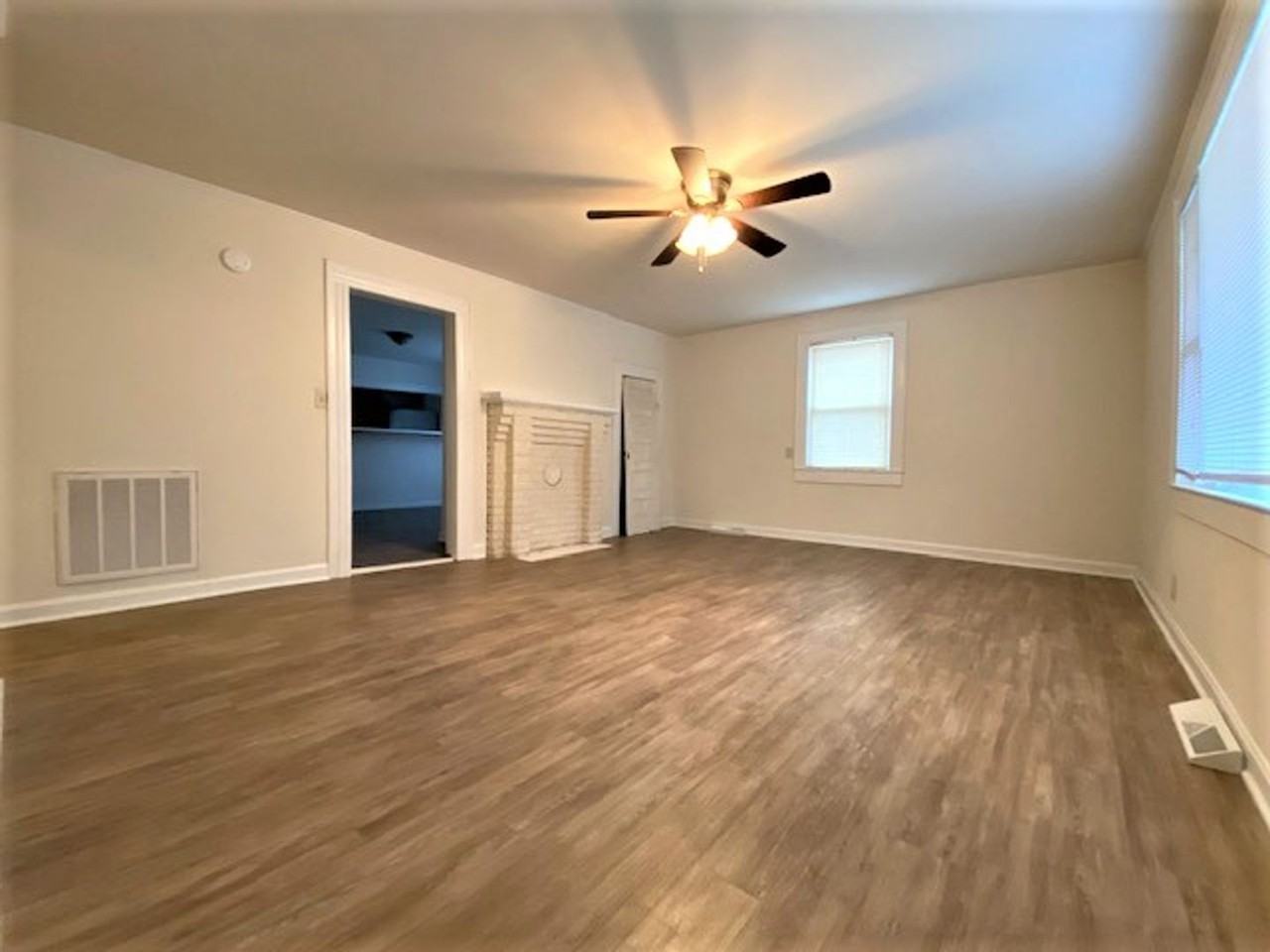 615 Leonard Ave - Photo 7 of 21