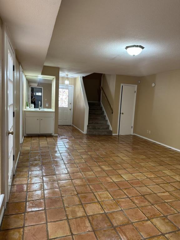 3228 Whittle Way - Photo 3 of 22