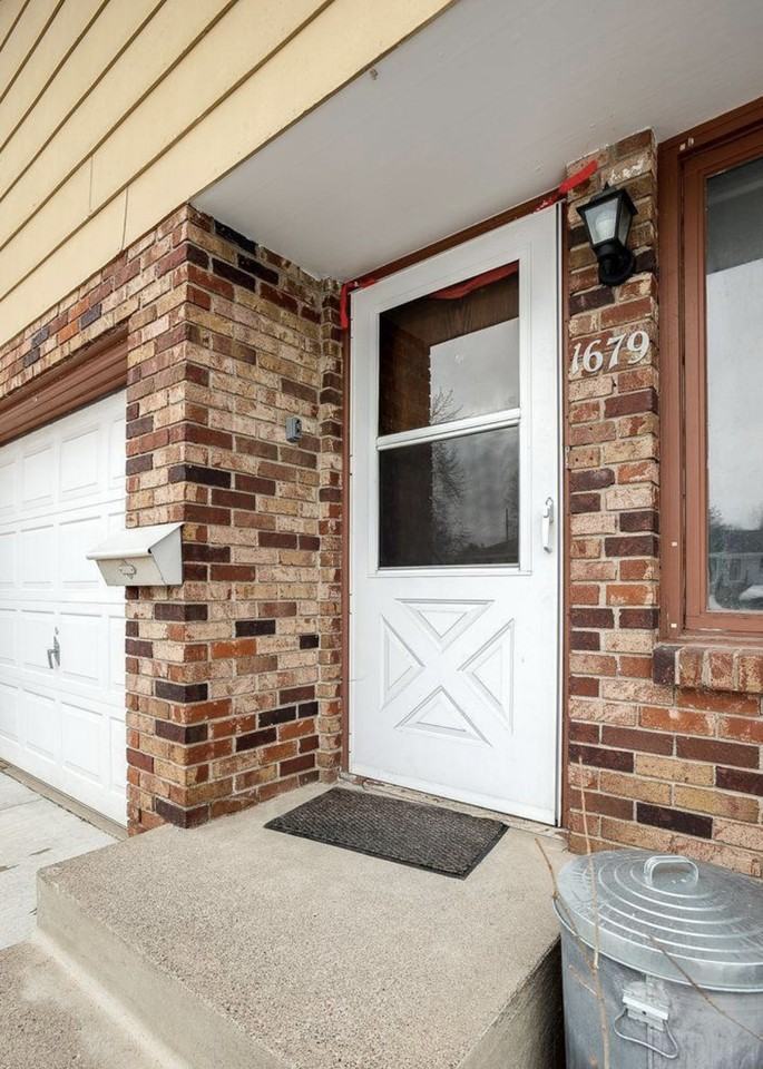 1679 Leone Ave #1679 - Photo 2 of 31