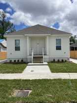 507 Center St #B - Photo 1 of 1