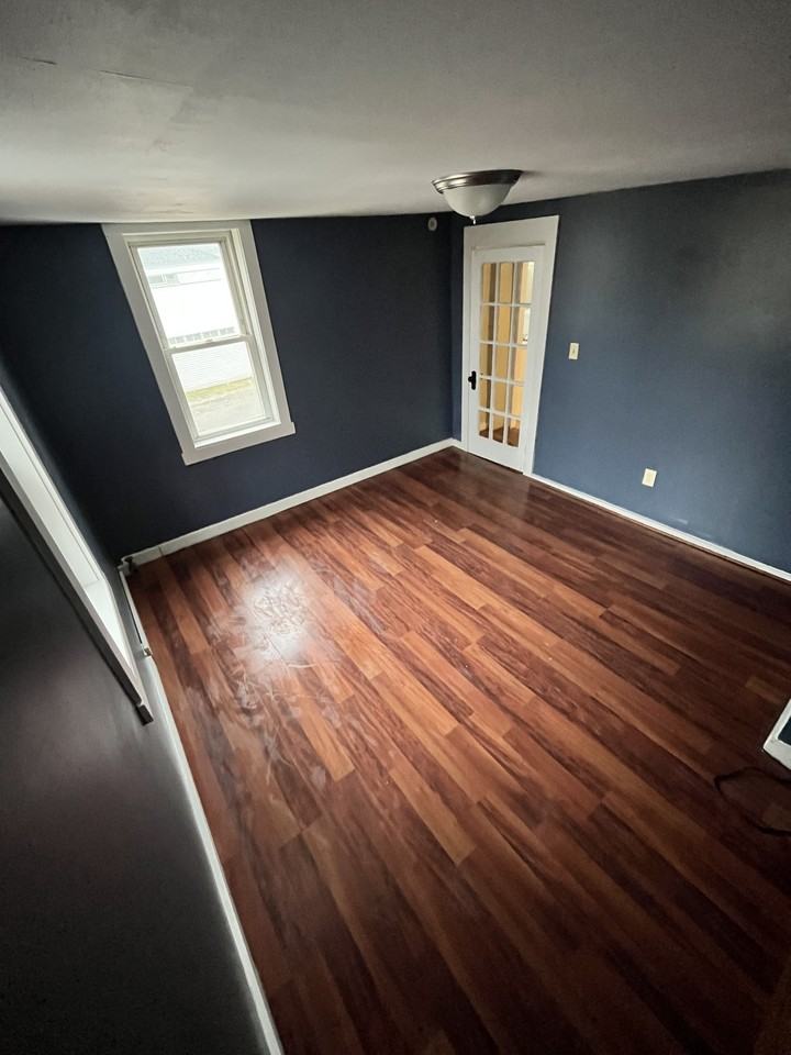 225 Thompson Rd #225B - Photo 3 of 8