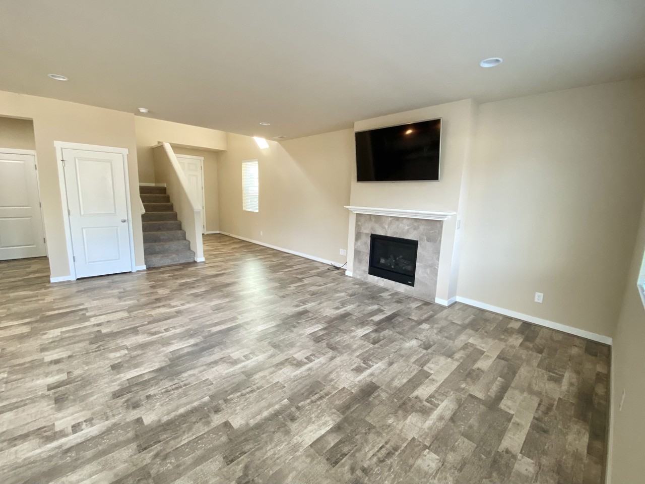 9108 Aster St Se #NA - Photo 7 of 35