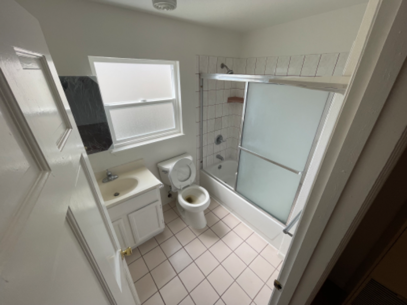 162 6th St - Photo 3 of 6