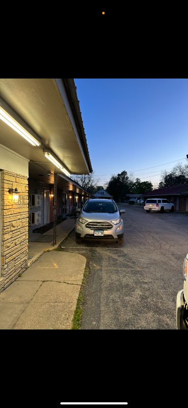 501 Walnut Ridge #1 - Photo 2 of 2