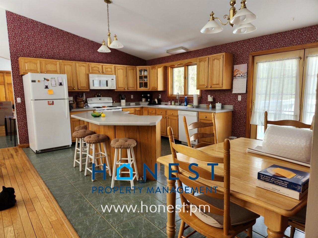 12 Joey Lane - Photo 2 of 46