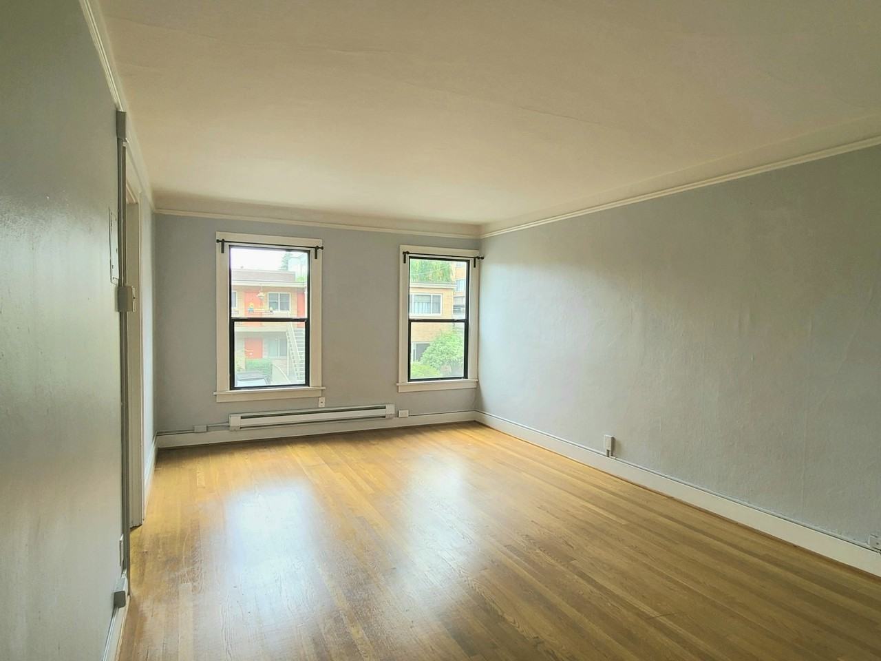 532 Belmont Avenue East, Unit 204 - Photo 2 of 24