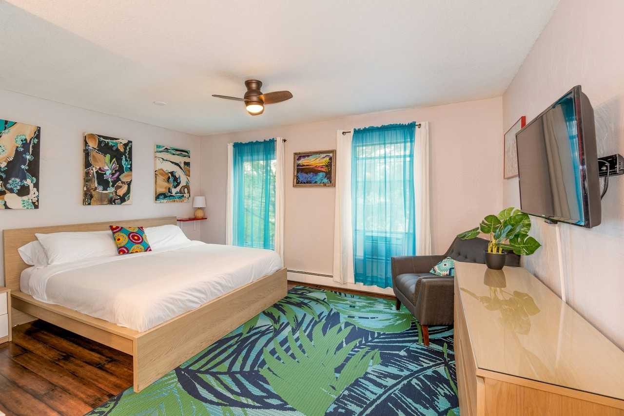 706 East Stuart Street, Unit Red - Photo 2 of 24