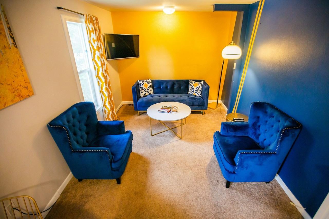 706 East Stuart Street, Unit B - Photo 6 of 18