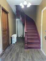 featured image of 710 W 4th St