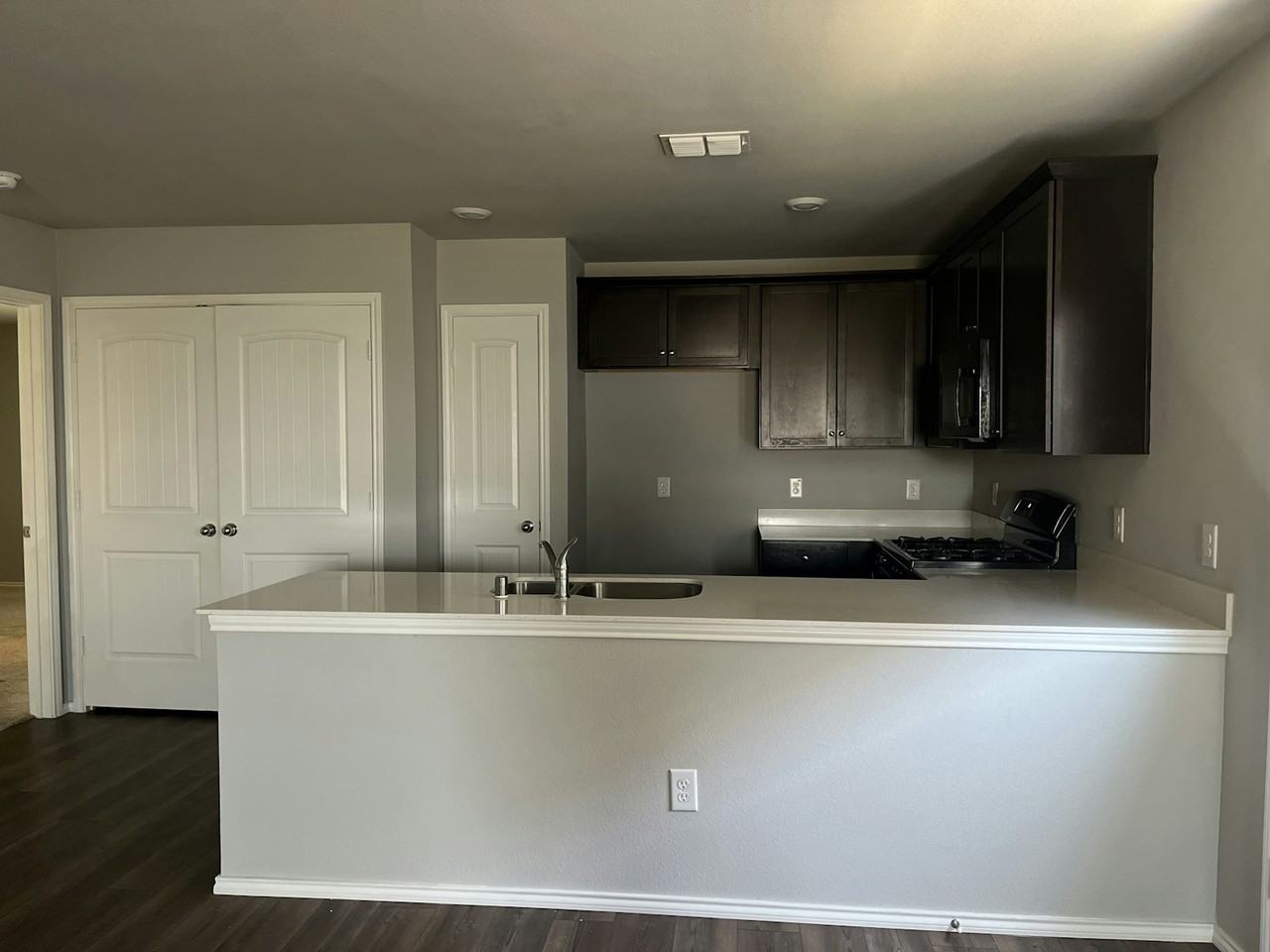 5504 Berea Street - Photo 2 of 11